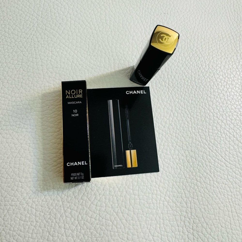 Chanel Noir Allure Mascara - Black - Picture 2 of 5